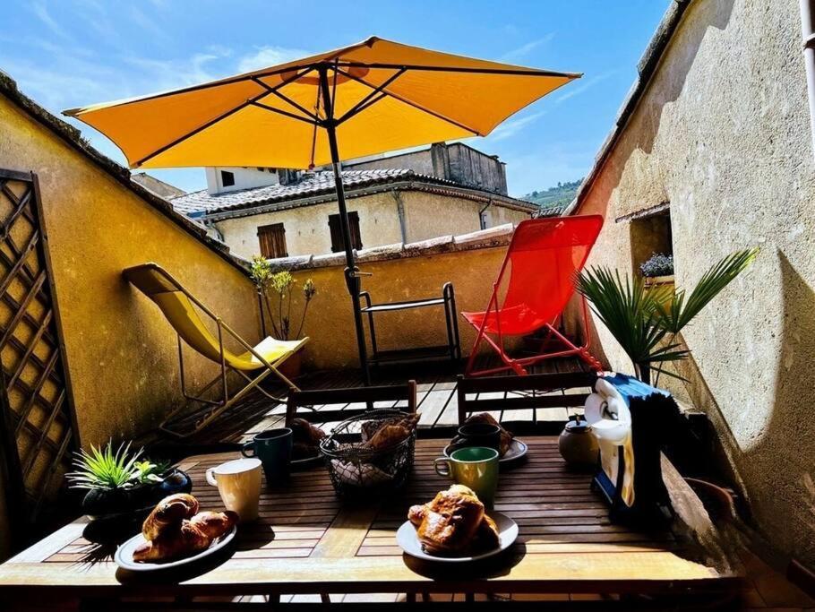 La Terrasse D'Olea, Au Coeur Du Village Buis-les-Baronnies Dış mekan fotoğraf